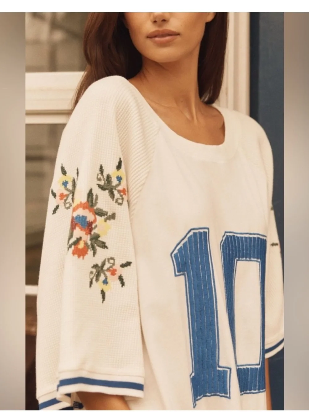 LyreBird Oversized Embroidered Sporty Tee Small - Picture 4 of 4